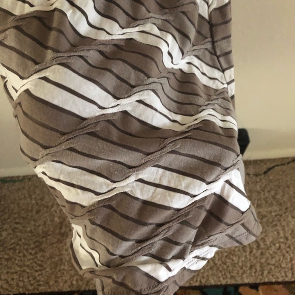 ⚡️Beige by Eci brown and white dress - Picture 4 of 4